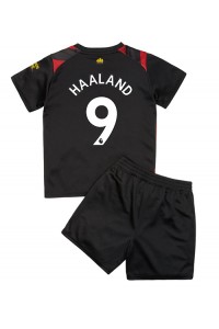 Manchester City Erling Haaland #9 Babyklær Borte Fotballdrakt til barn 2022-23 Korte ermer (+ Korte bukser)
